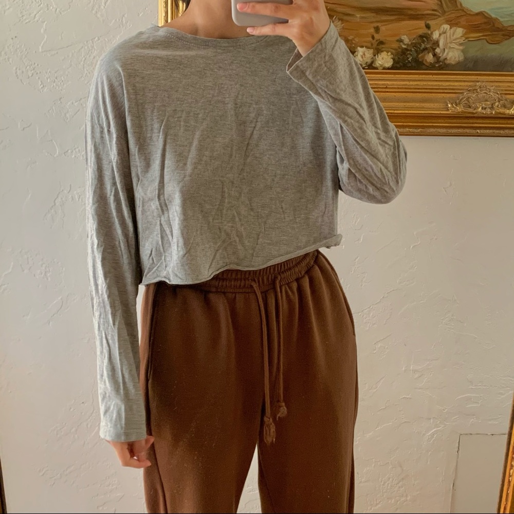 Hm cropped white long sleeve top